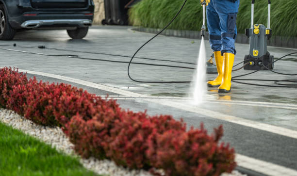 Best Sidewalk and Walkway Pressure Cleaning in Deland Southwest, FL
